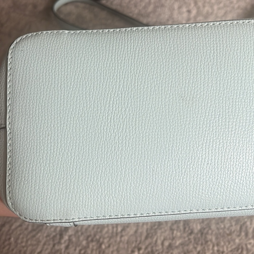 Kate Spade Blue Leather Tote Bag with Structured Design - Picture 10 of 10